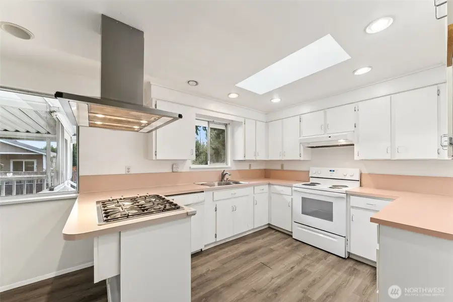 14218 25th Avenue E, Tacoma, WA 98445 - Image #3