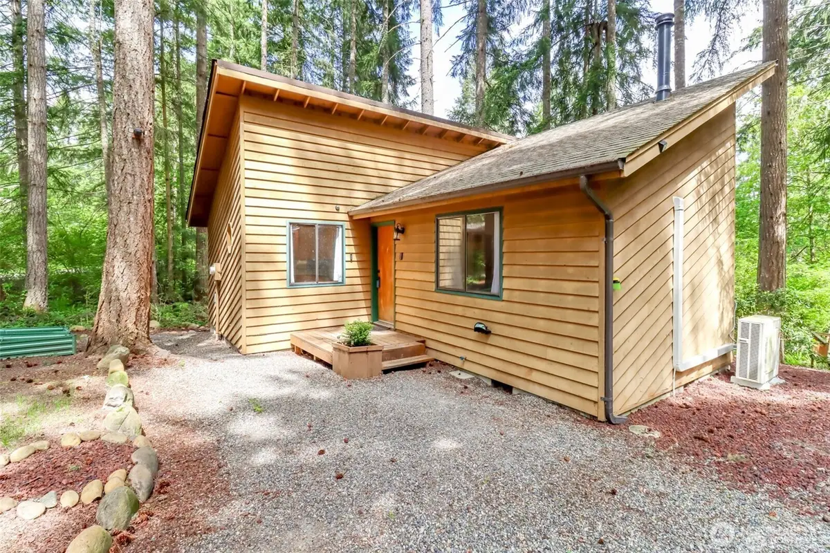 17936 Clearland Blvd Se, Yelm, WA 98597 - Image #1