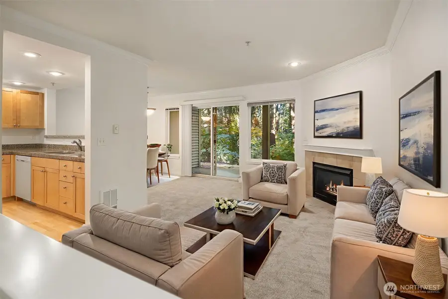 25025 SE Klahanie Boulevard #B101, Issaquah, WA 98029 - Image #3