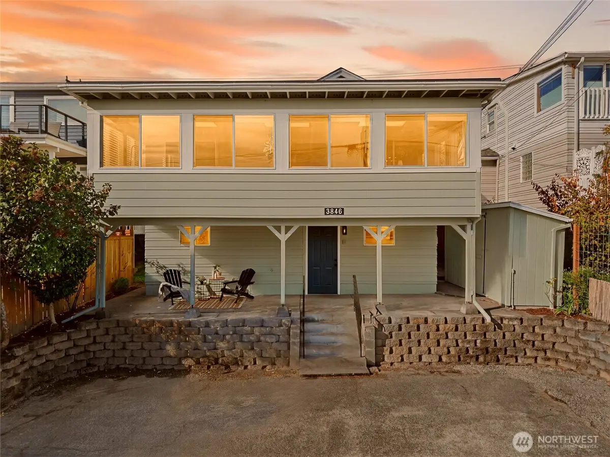 3846 35th Avenue Sw, Seattle, WA 98126 - Image #1