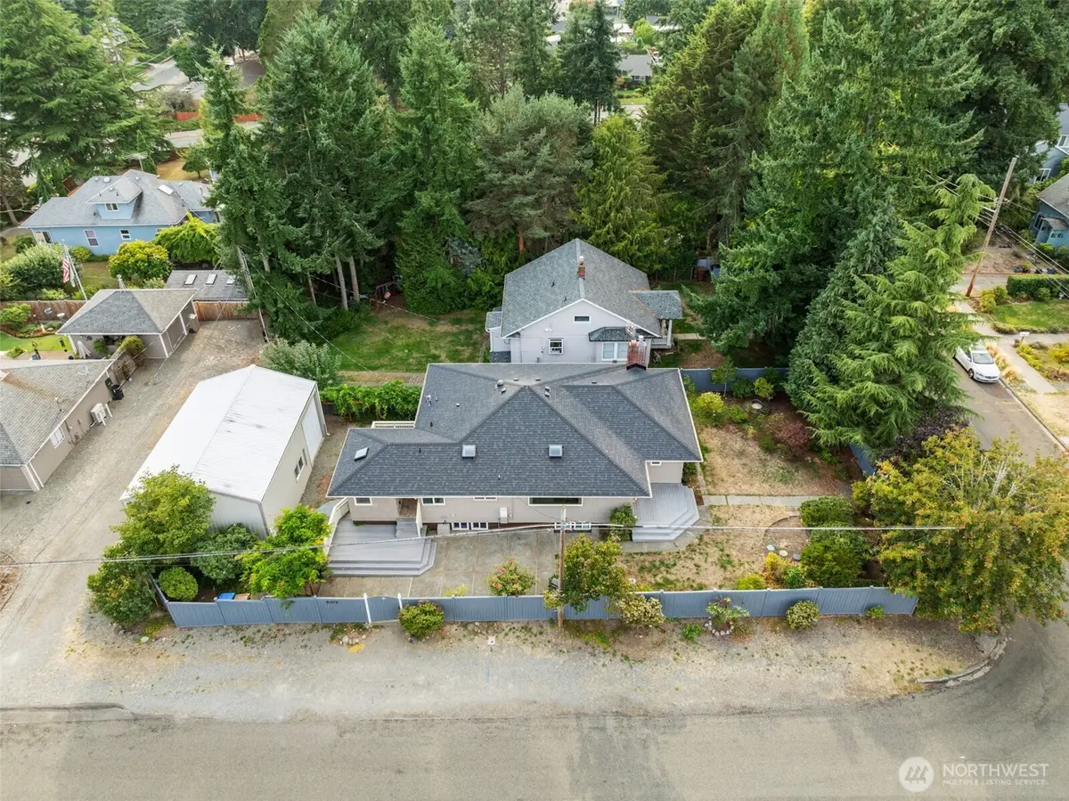 5002 N 10th Street, Tacoma, WA 98406 - Image #1