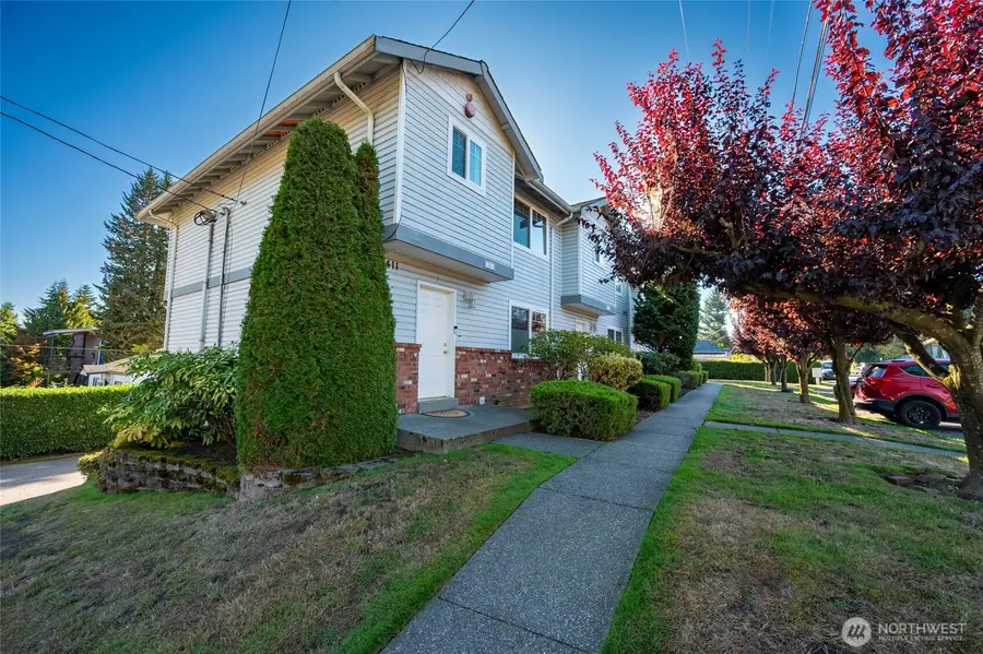 6411 Broadway, Everett, WA 98203 - #2