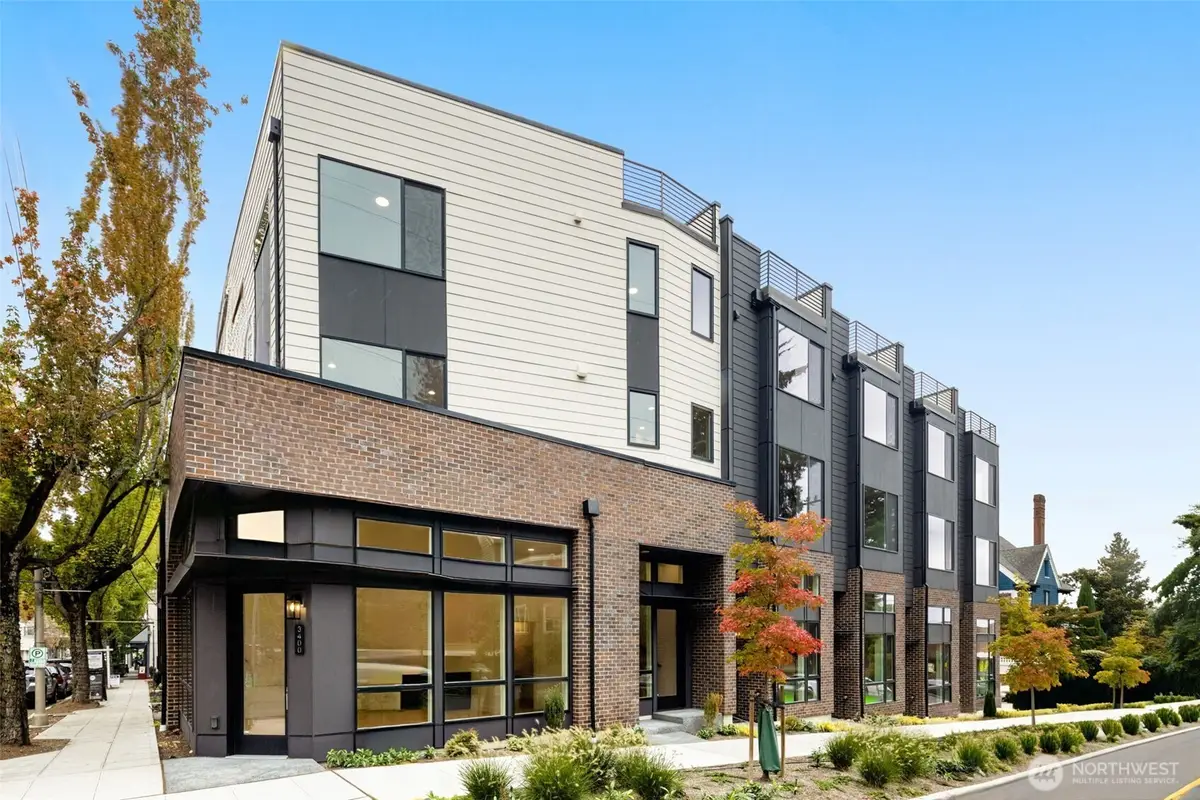 3400 E Spring Street, Seattle, WA 98122 - Image #1