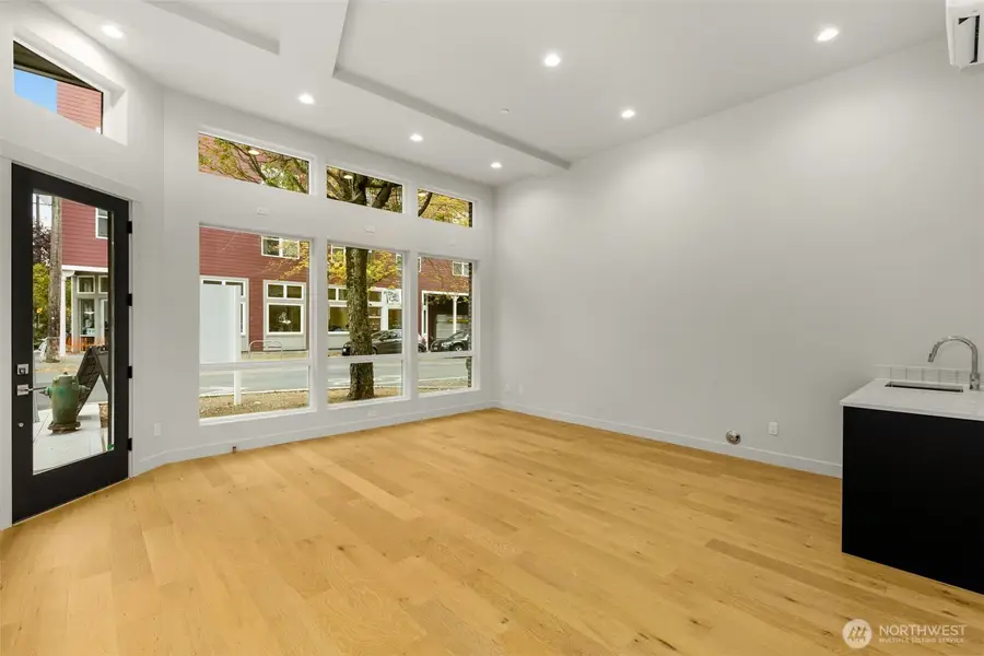 3400 E Spring Street, Seattle, WA 98122 - Image #3