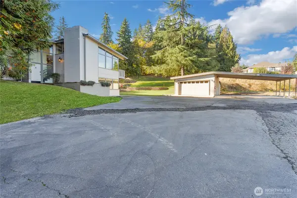 8726 Fruitland Avenue E, Puyallup, WA 98371