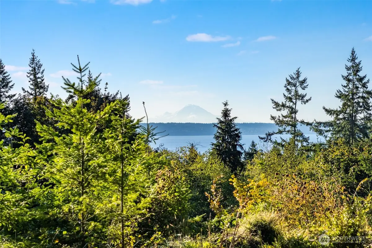 3681 Kingston Court, Clinton, WA 98236 - Image #1