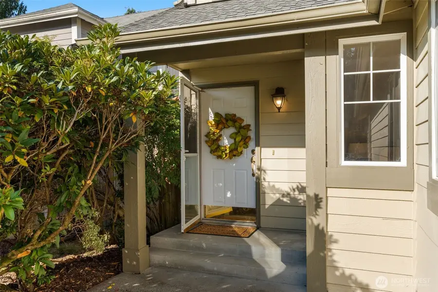 8229 1st Street Se, Lake Stevens, WA 98258 - #3