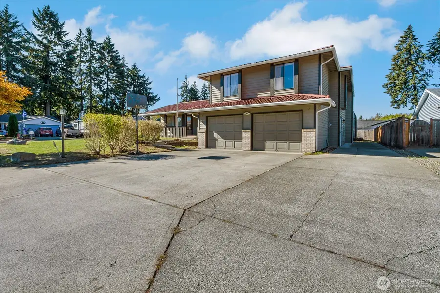 10914 103rd Avenue Ct Sw, Lakewood, WA 98498 - Image #3