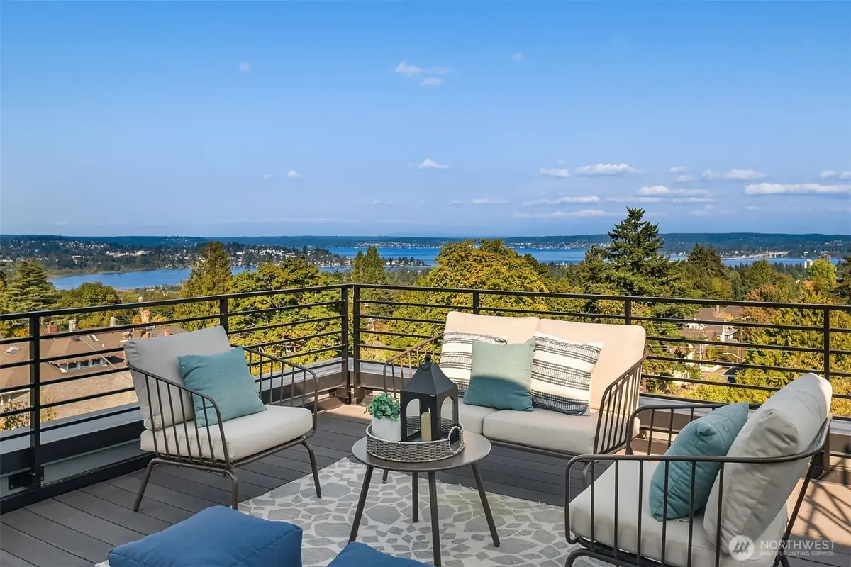 1244 15th Avenue E #9, Seattle, WA 98112 - Image #1