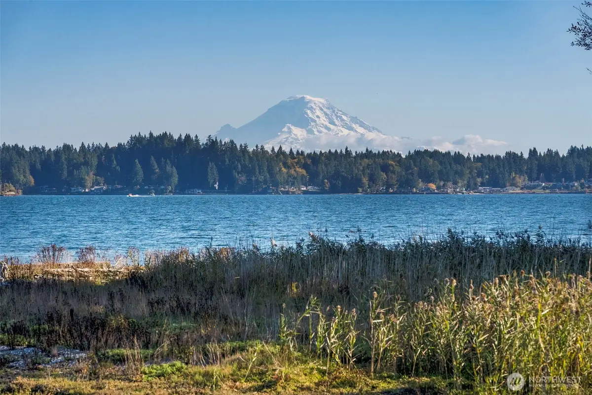 5208 Illahee Road Ne, Bremerton, WA 98311 - Image #1