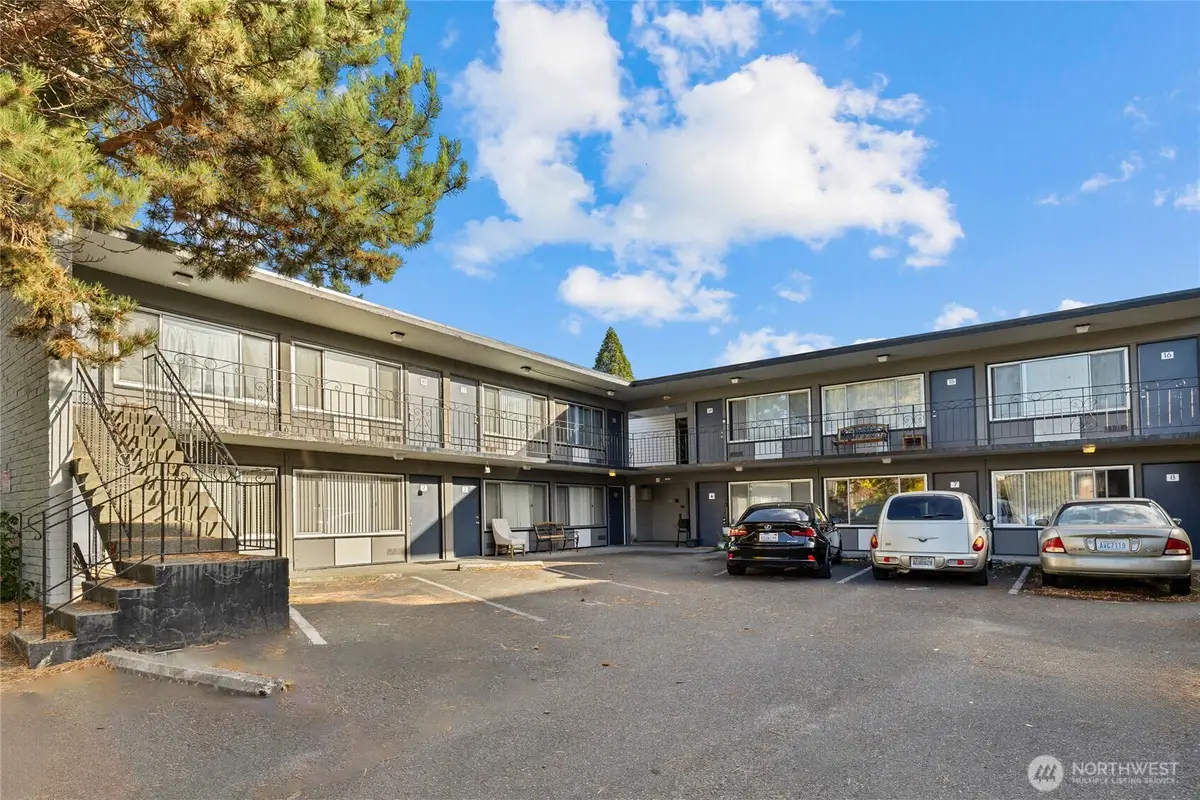 801 NW 54th Street, Seattle, WA 98107 - Image #1