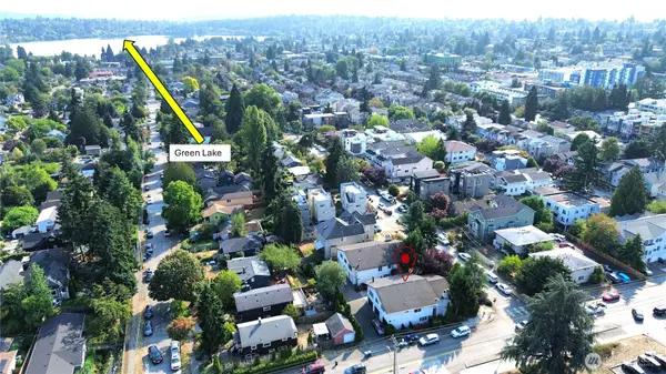 8854 Interlake Avenue N, Seattle, WA 98103