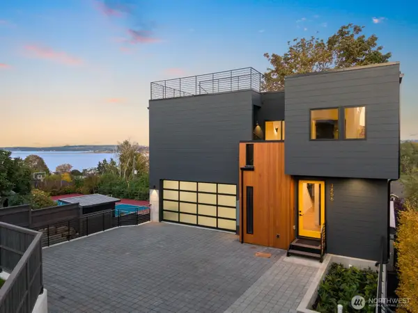 3856 Cascadia Avenue S, Seattle, WA 98118