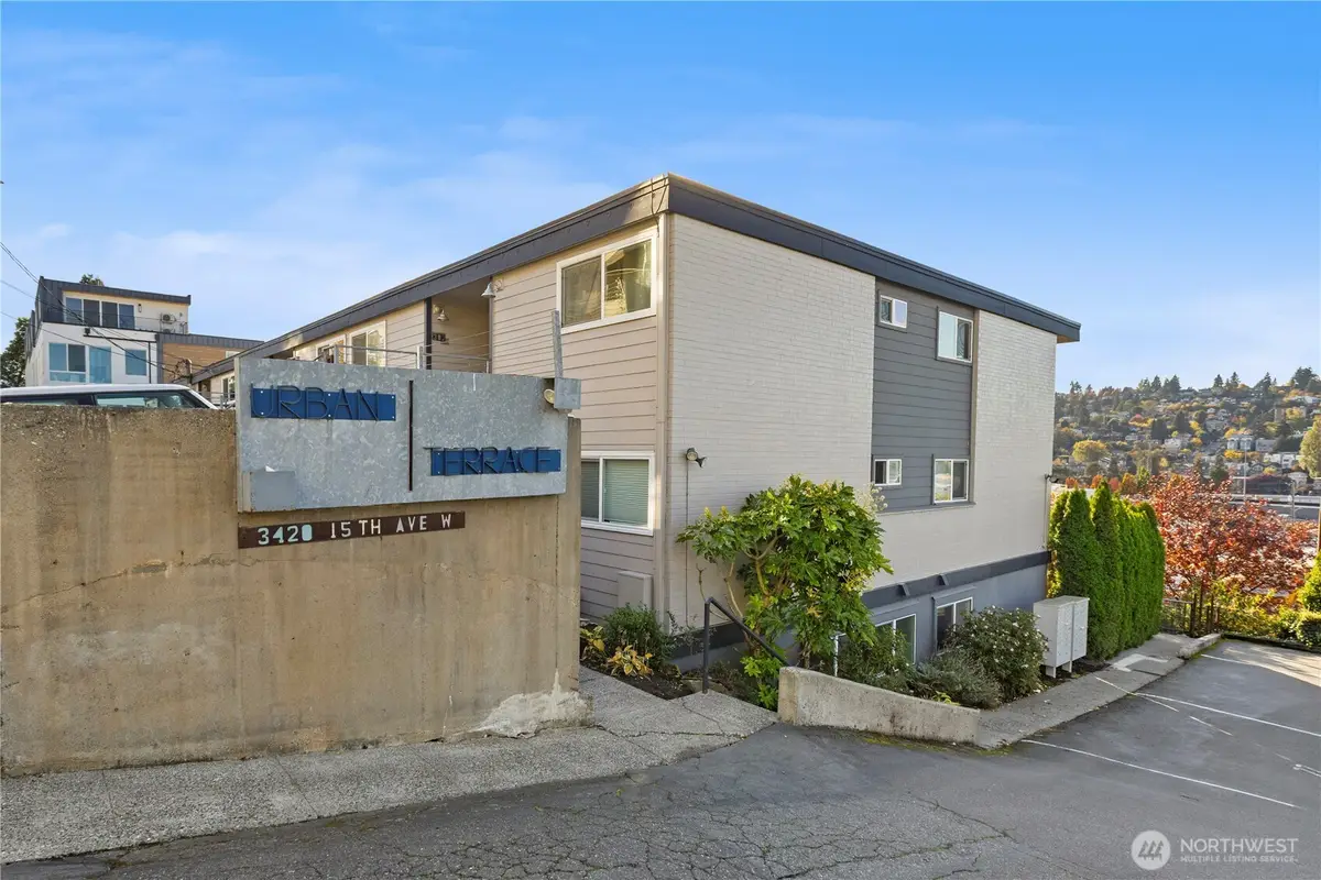 3420 15th Avenue W #105, Seattle, WA 98119 - Image #1