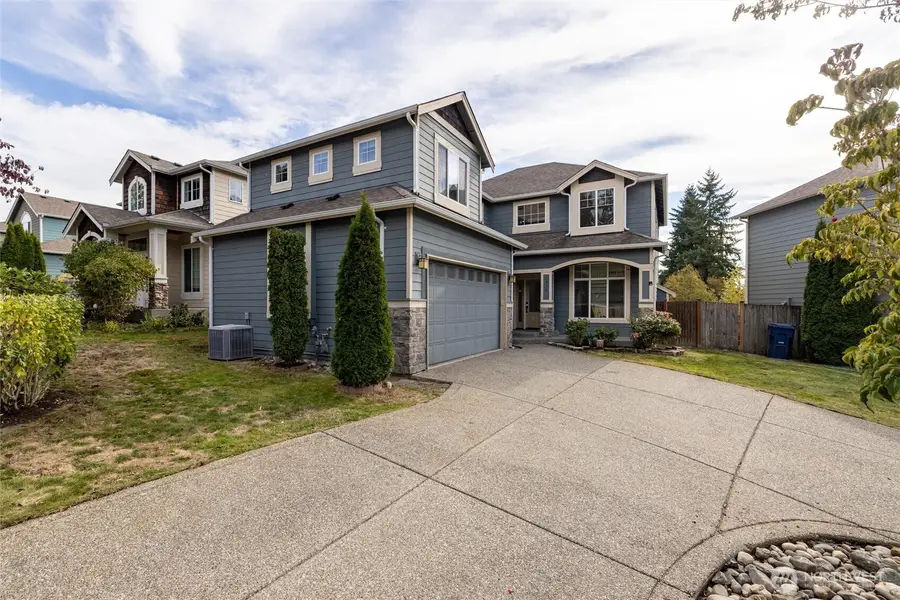 2504 SW 201st Place Sw, Lynnwood, WA 98036 - Image #2