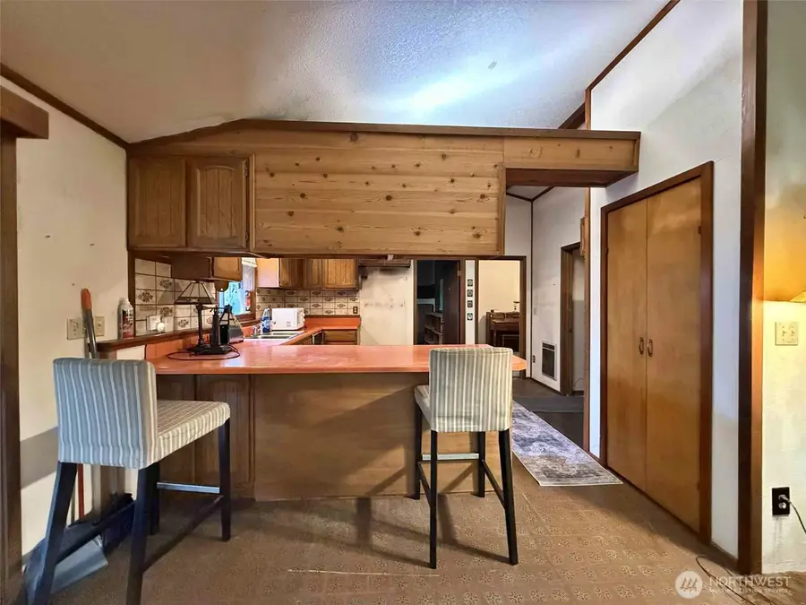 198 Calvin Road, Cinebar, WA 98533 - Image #3