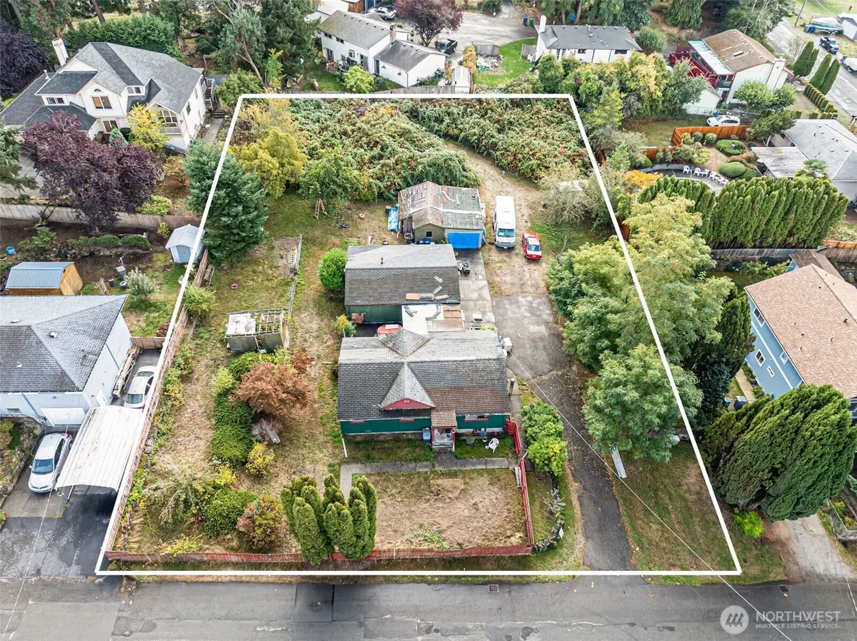 2635 SW 104th Street, Seattle, WA 98146 - Image #1