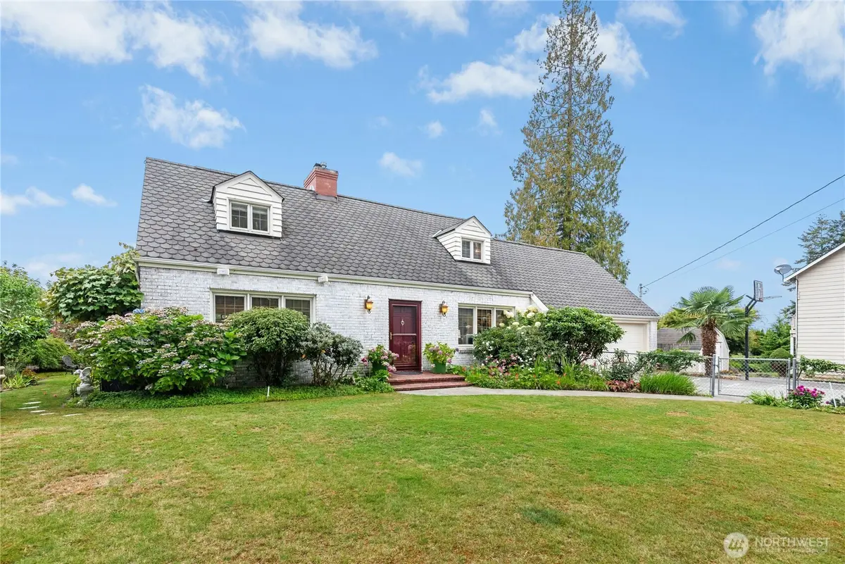 4806 Seahurst Avenue, Everett, WA 98203 - Image #1