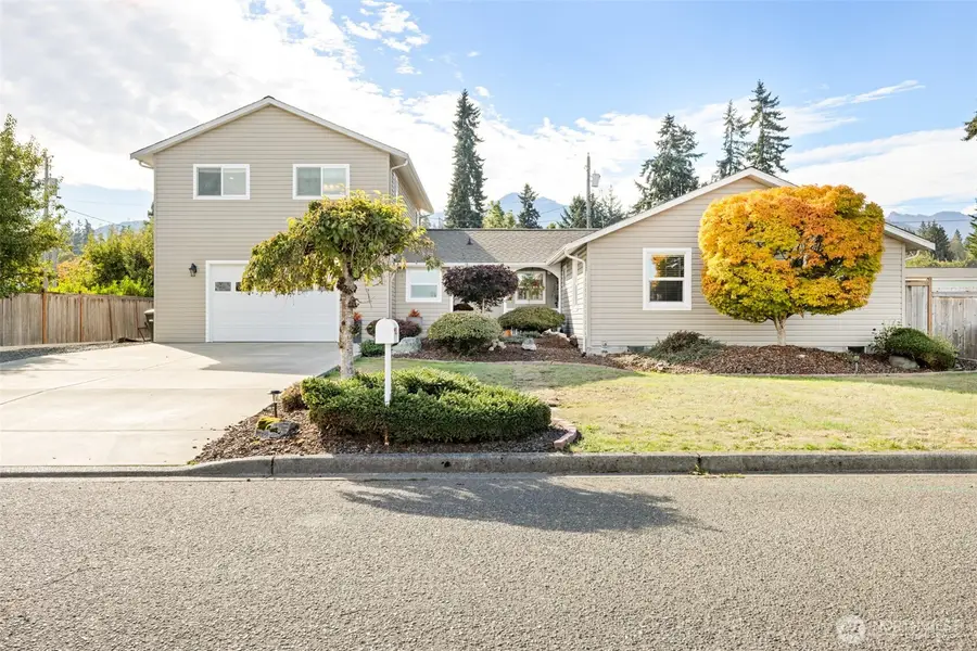 120 Forest Avenue, Port Angeles, WA 98362 - Image #2