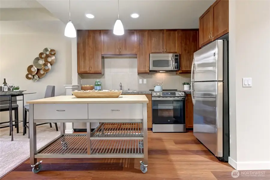 16141 Cleveland Street #417, Redmond, WA 98052 - Image #3