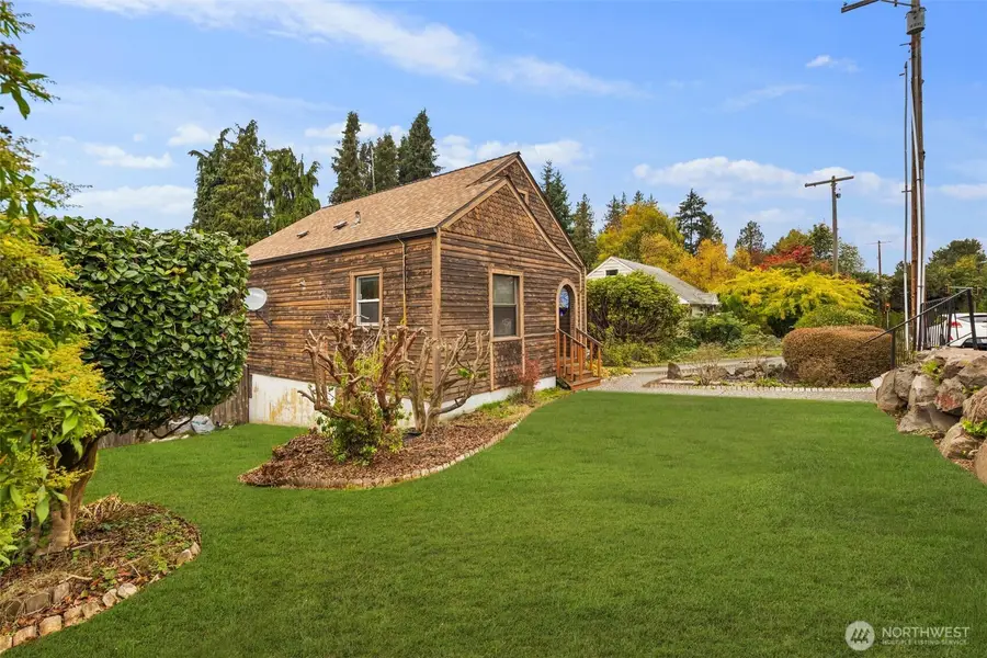 4422 Glenwood Avenue, Everett, WA 98203 - Image #2