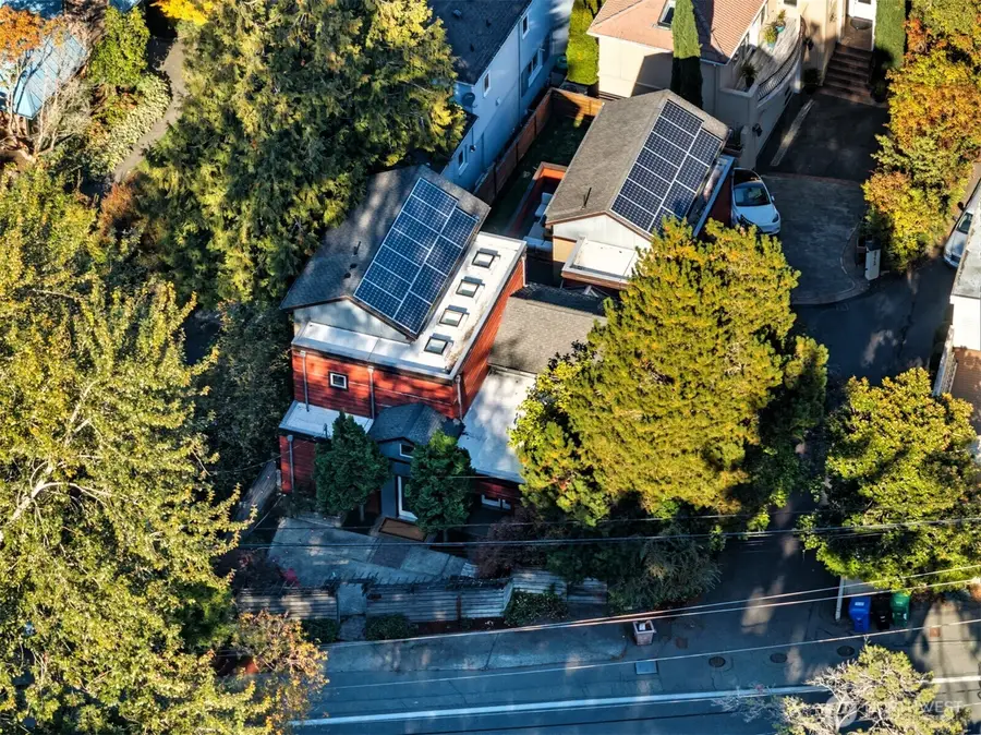 8770 Sand Point Way Ne, Seattle, WA 98115 - Image #3