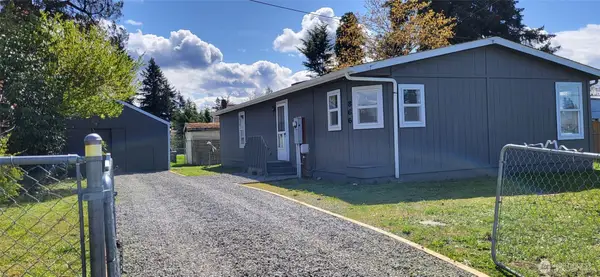 866 112th Street S, Tacoma, WA 98444