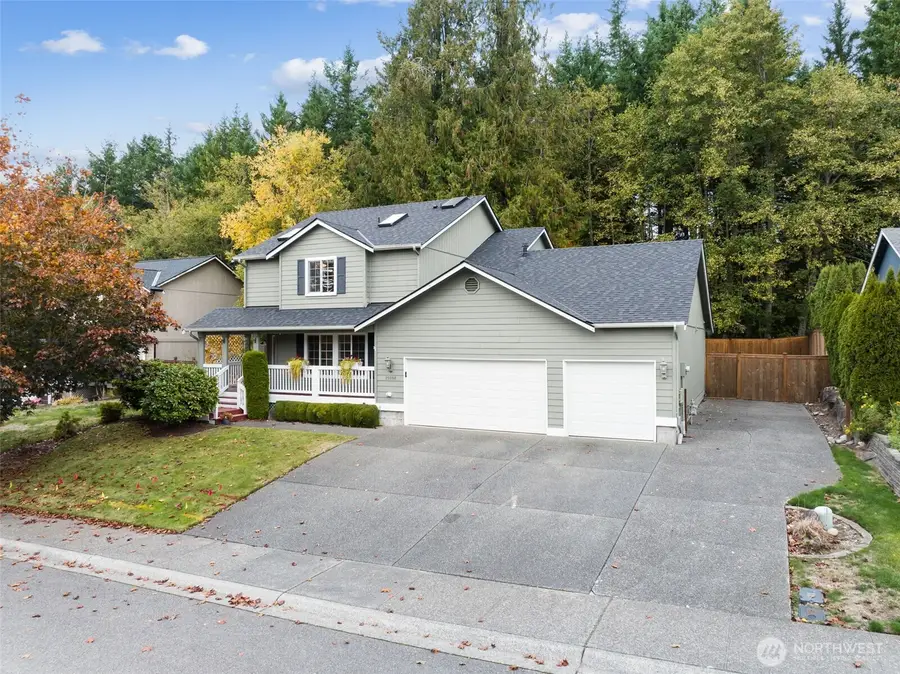 25608 Cumberland Way, Black Diamond, WA 98010 - Image #2