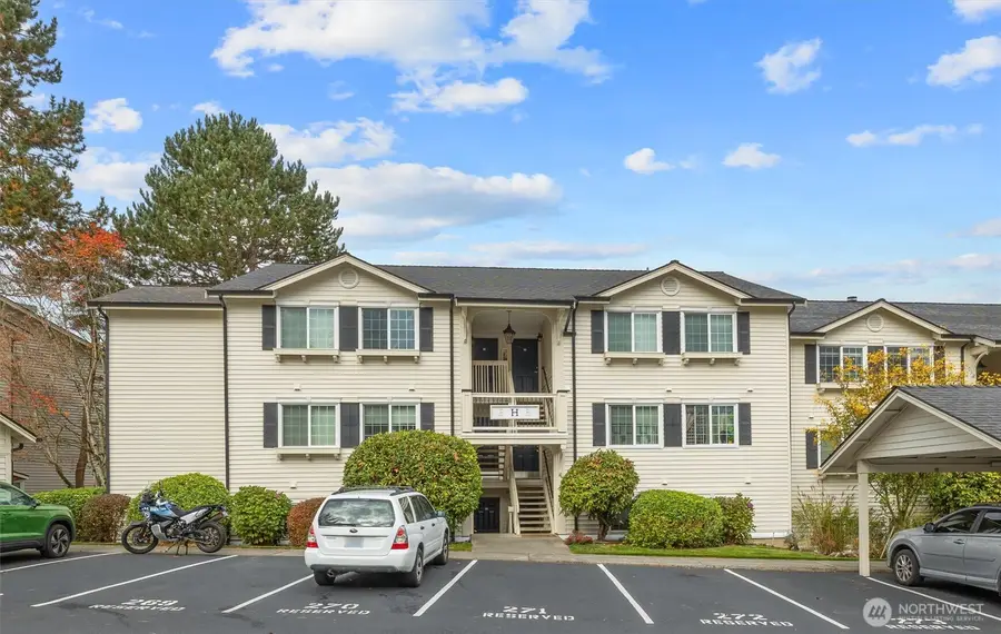 12404 E Gibson Road #H301, Everett, WA 98204 - Image #2
