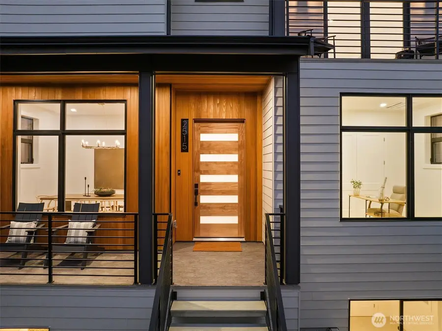 2515 35th Avenue W, Seattle, WA 98199 - #3