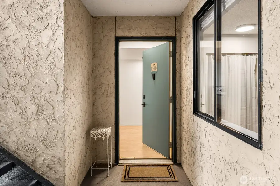 14331 124th Street Ne #C-40, Kirkland, WA 98034 - Image #3