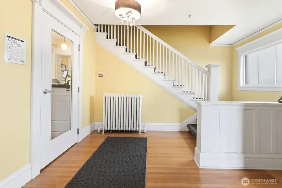 211 14th Avenue E, Seattle, WA 98112 - Image #3