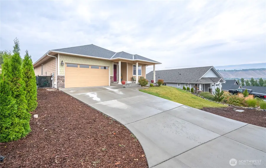 3050 Riverview Lane, Malaga, WA 98828 - Image #2