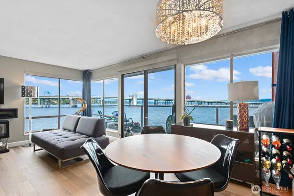 2360 43rd Avenue E #214, Seattle, WA 98112