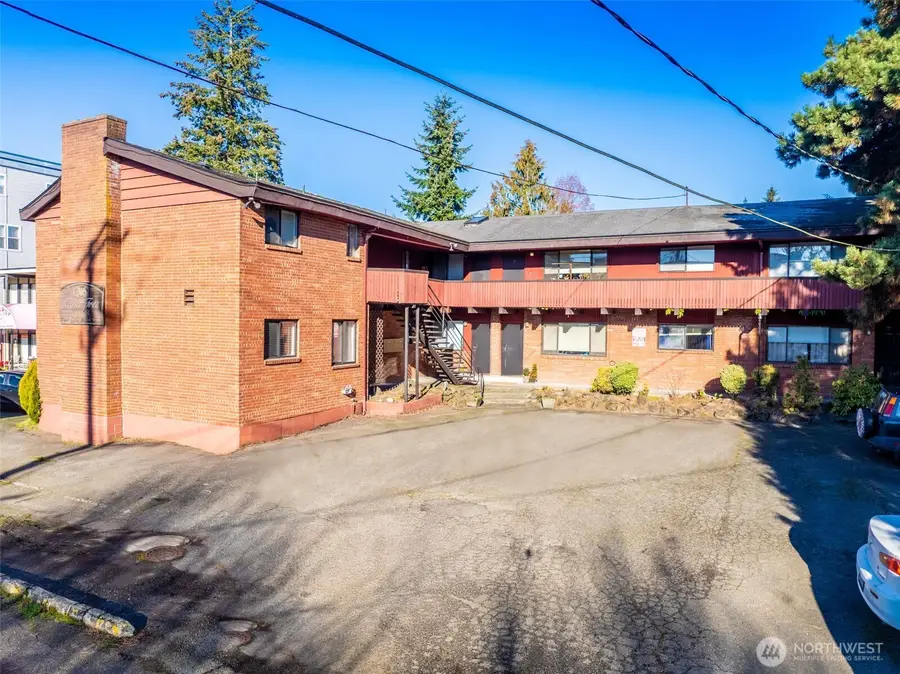 2014 SW 152nd Street, Burien, WA 98166 - Image #3