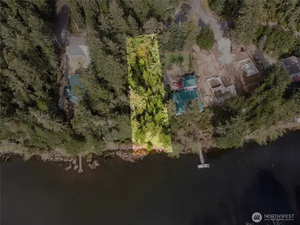 11018 Mathews Way, Anderson Island, WA 98303