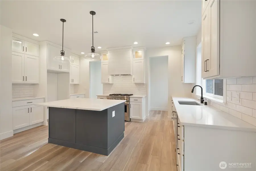 26927 3rd Avenue Ne, Arlington, WA 98223 - Image #3