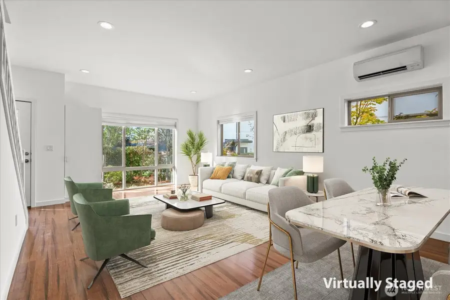 4270 S Greenbelt Station Drive, Seattle, WA 98118 - Image #2