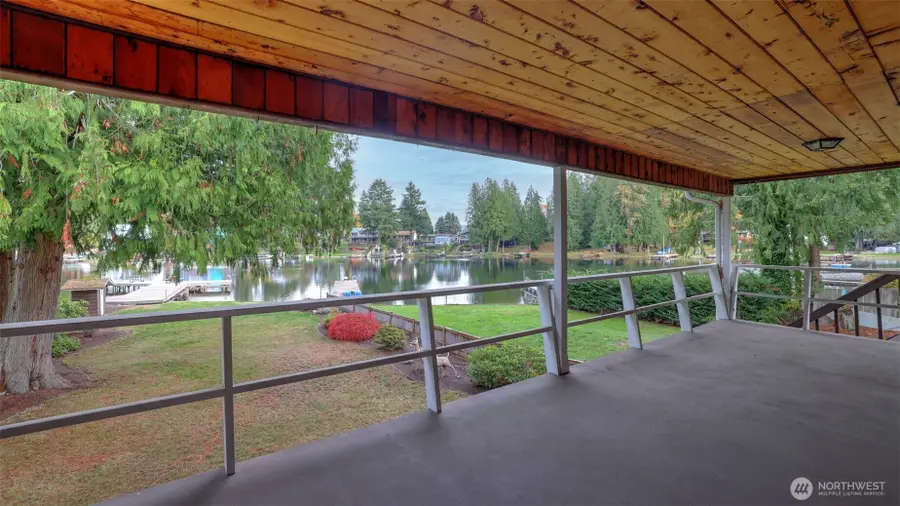 31430 W Lake Morton Drive Se, Kent, WA 98042 - Image #2
