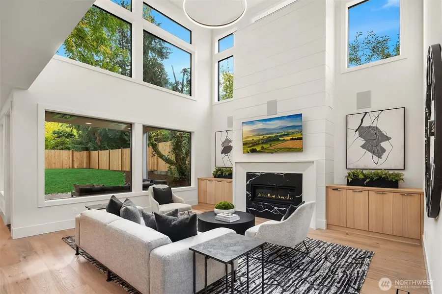 1249 NE 94th Street, Seattle, WA 98115 - Image #2