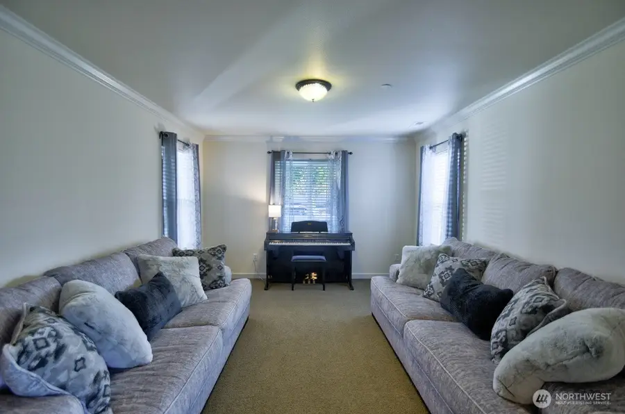 3172 Sheaser Way, Dupont, WA 98327 - Image #3