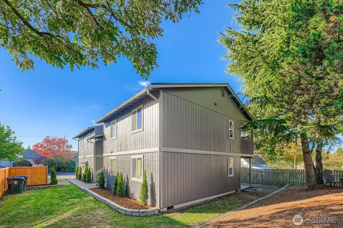 105 E 96th Street, Tacoma, WA 98445 - Image #1