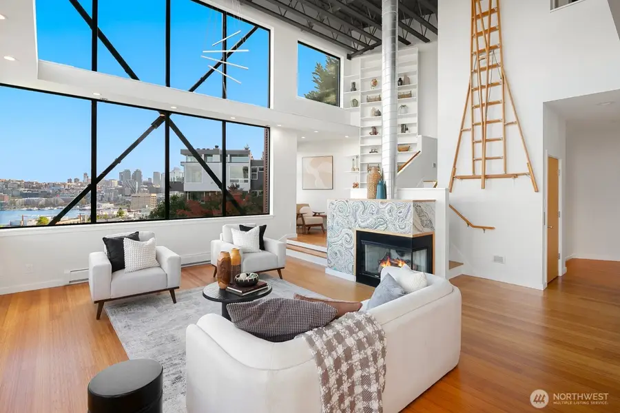 656 Howe Street, Seattle, WA 98109 - Image #3