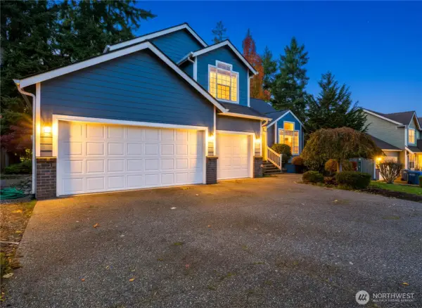 26122 121st Court E, Buckley, WA 98321