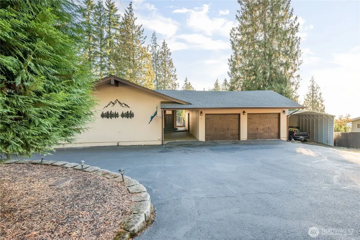 5 Crestmont Avenue, Longview, WA 98632 - Image #1