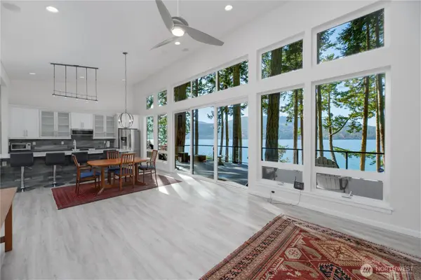 871 E Sequim Bay Road, Sequim, WA 98382