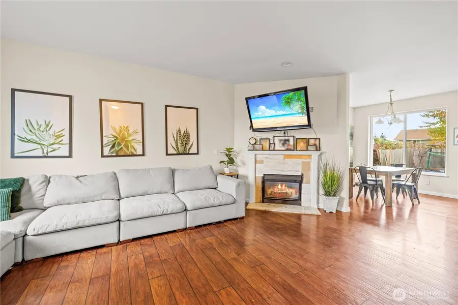 2917 19th Street Pl Sw, Puyallup, WA 98373 - Image #3