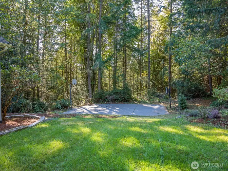 20698 Mainland View Lane Ne, Suquamish, WA 98392 - Image #3