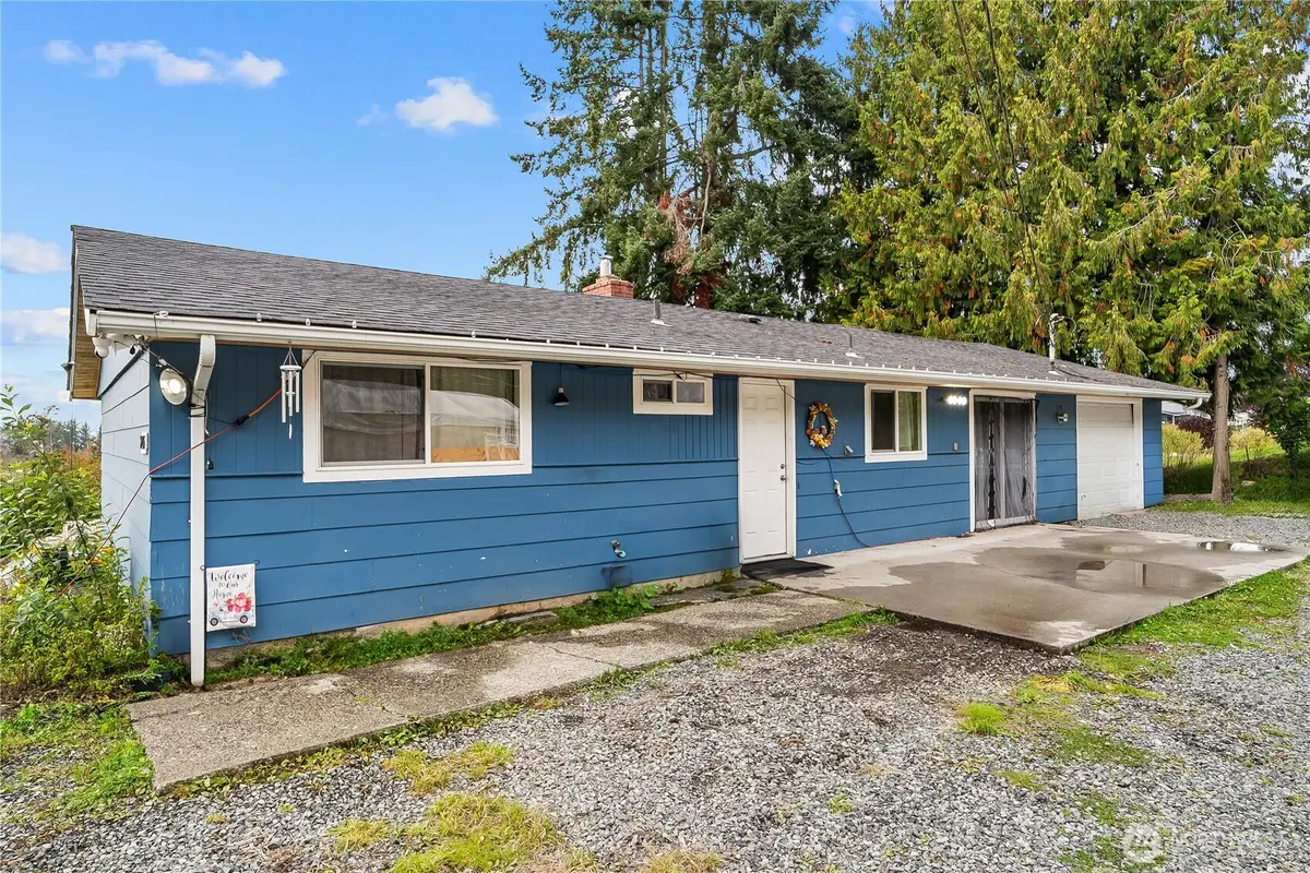 2215 Sunnyside Boulevard, Lake Stevens, WA 98258 - Image #1