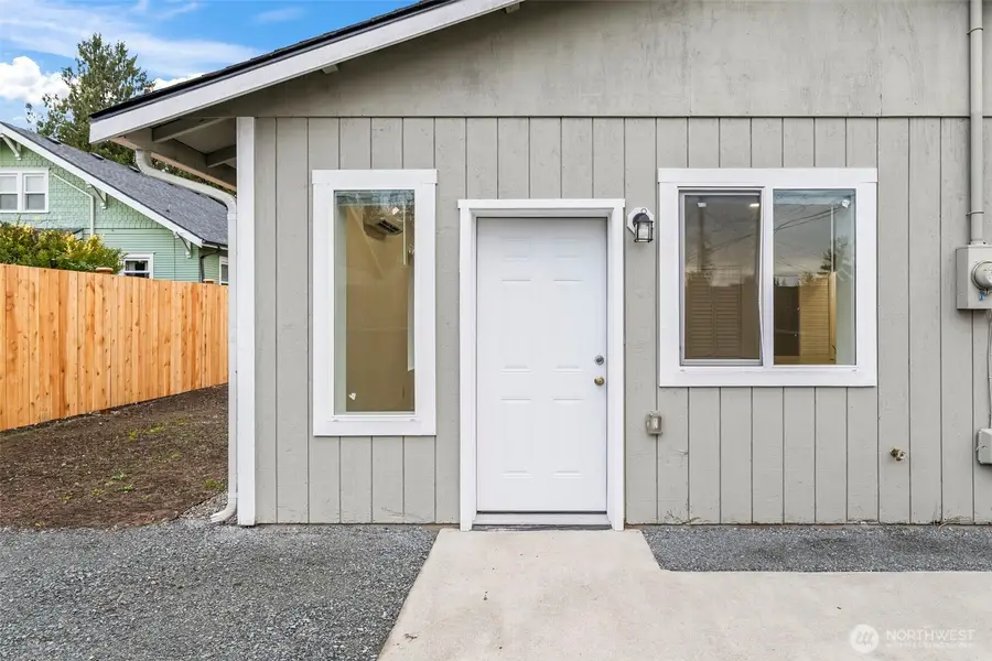 2135 S Sheridan Avenue #B, Tacoma, WA 98405 - Image #2